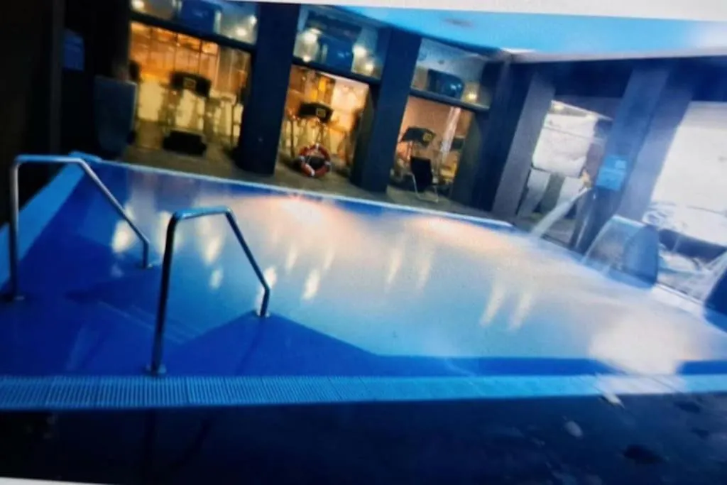 Lux. Frontbeach-Terrace. 5 Pools.Tv. 2 A.C.Netflix Benalmádena Appartement
