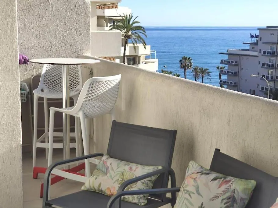 Lux. Frontbeach-Terrace. 5 Pools.Tv. 2 A.C.Netflix Benalmádena