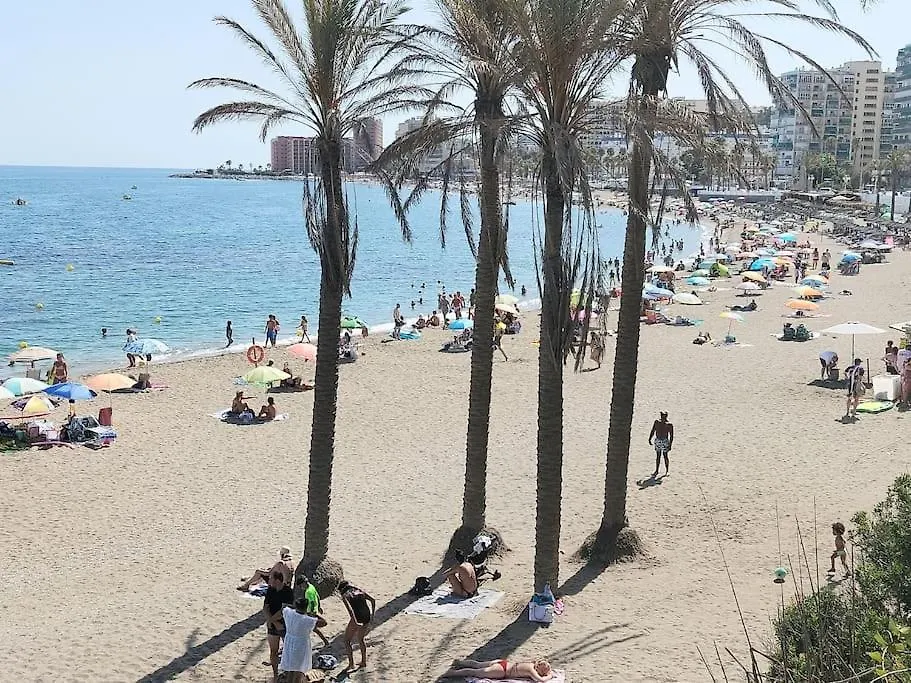 Apartamento Lux. Frontbeach-Terrace. 5 Pools.Tv. 2 A.C.Netflix Benalmádena